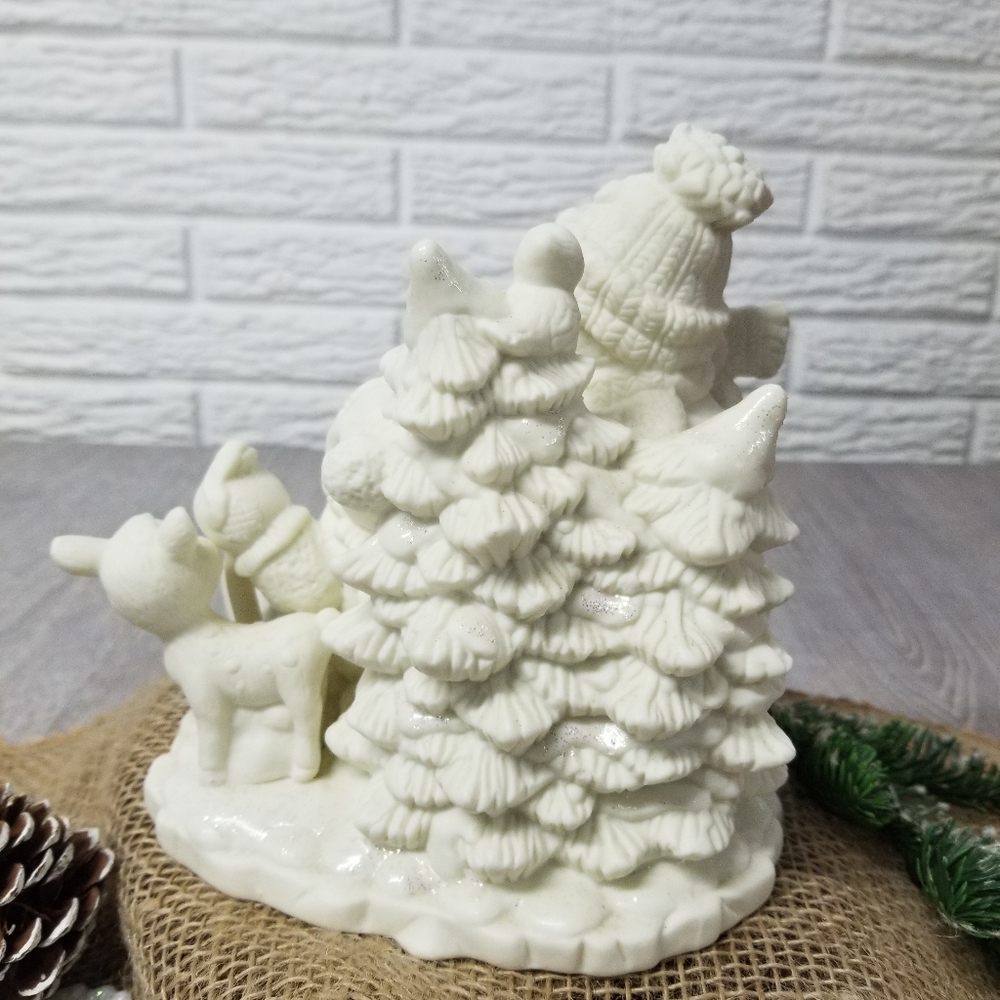Porcelain Holiday decor - Picture 11 of 13